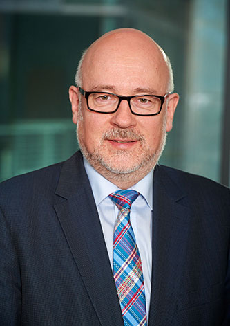 Dr. Dirk Heinrich